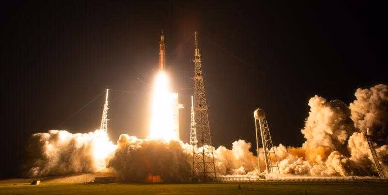 NASA завершила успешные статические огневые испытания новых ракетных двигателей RS-25 для лунных миссий 2 sm.52507883571 efacf97f75 k