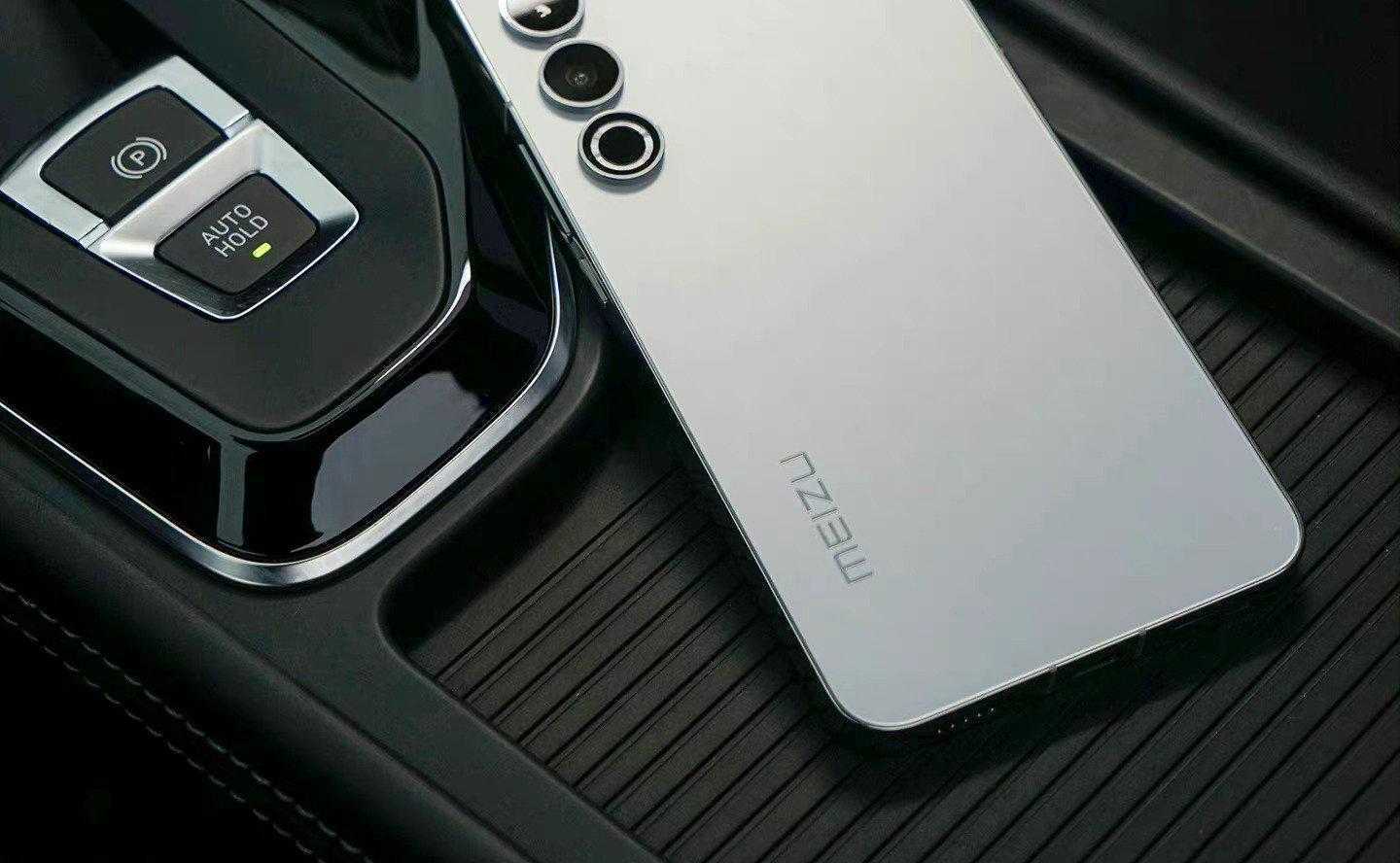 meizu v poslednij moment menaet glavnye kamery meizu 21 picture2 0