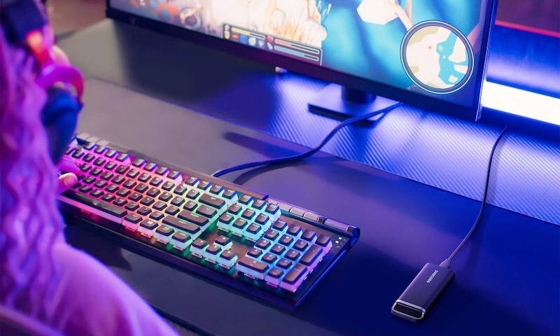 Портативная SSD Samsung T5 Evo 8 ТБ с клавиатурой и RGB-подсветкой, разъем USB-C
