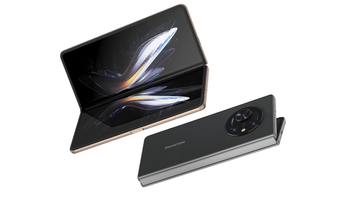 Складной смартфон Tecno Phantom V2 Fold с крупной задней камерой