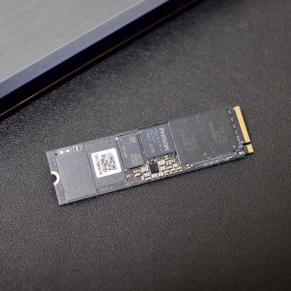 storagereview silicon power xs70 e18