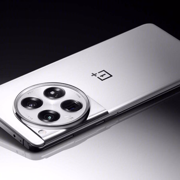 OnePlus 12