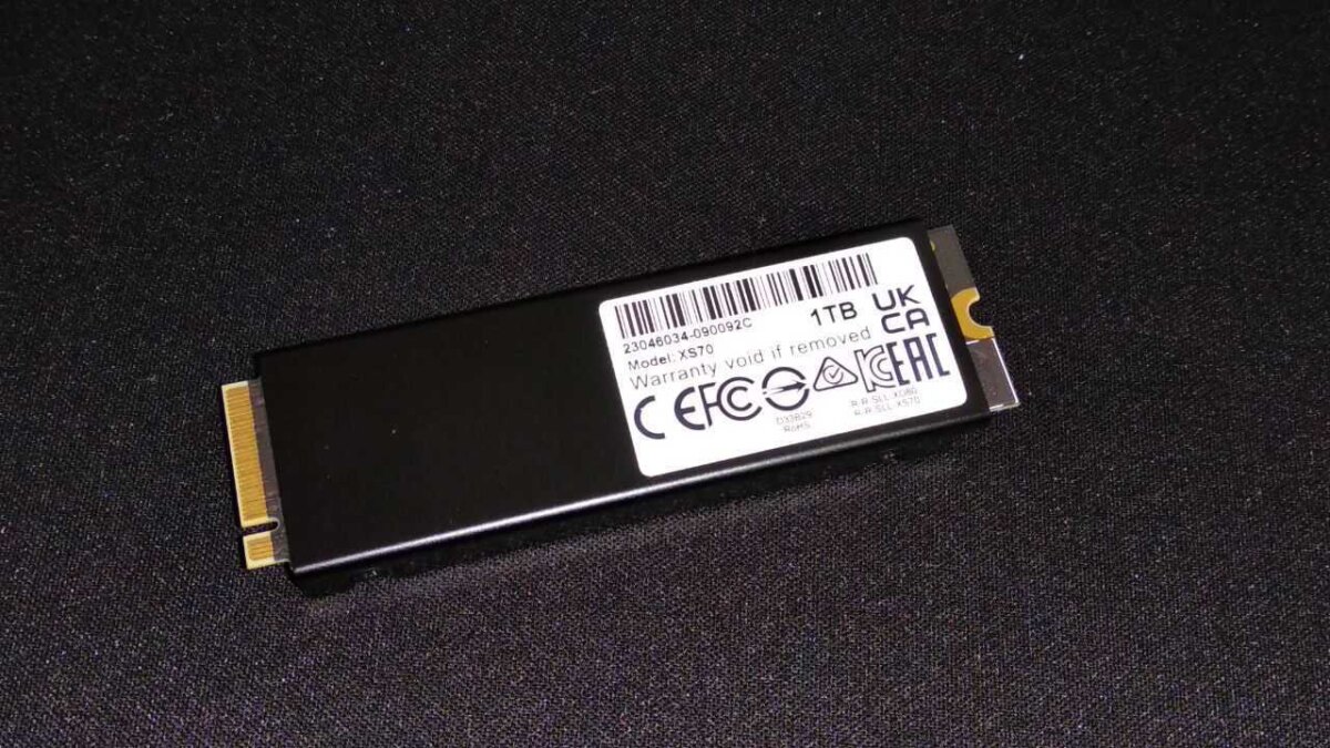 Твердотельный накопитель Silicon Power XS70 с чёрным корпусом