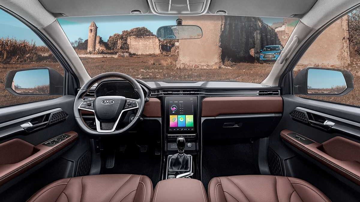 Внедорожник JAC T9 2023 появился в России 3 jac t8 pro interior