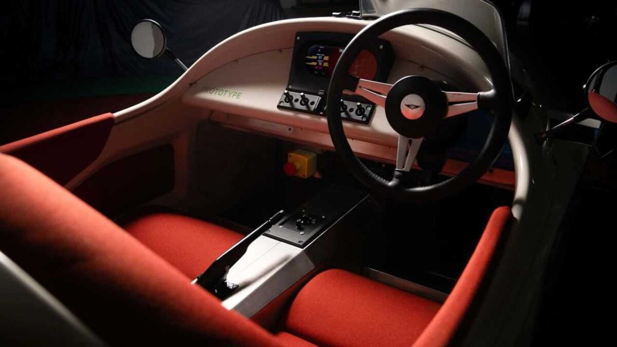 Morgan представил ретро электромобиль XP-1 в духе 1930-х 5 photo 2023 12 07 09 29 02 2