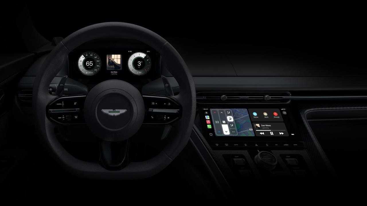 Porsche и Aston-Martin показали новые автомобили с поддержкой Apple CarPlay