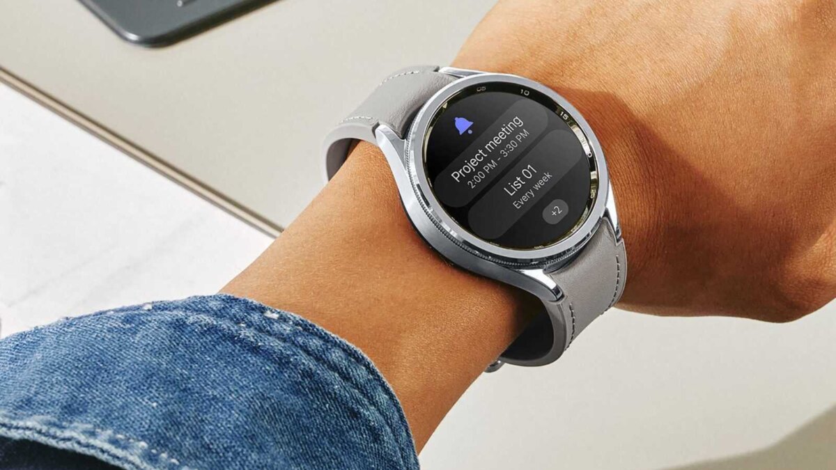 Лучшие умные часы 2023 года 15 samsung galaxy watch 6 classic 1