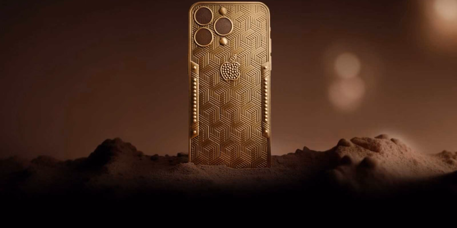 Caviar выпустила съедобный iPhone 15 Pro Max за 180 тыс. руб. 3 shokoladnyj iphone caviar 7