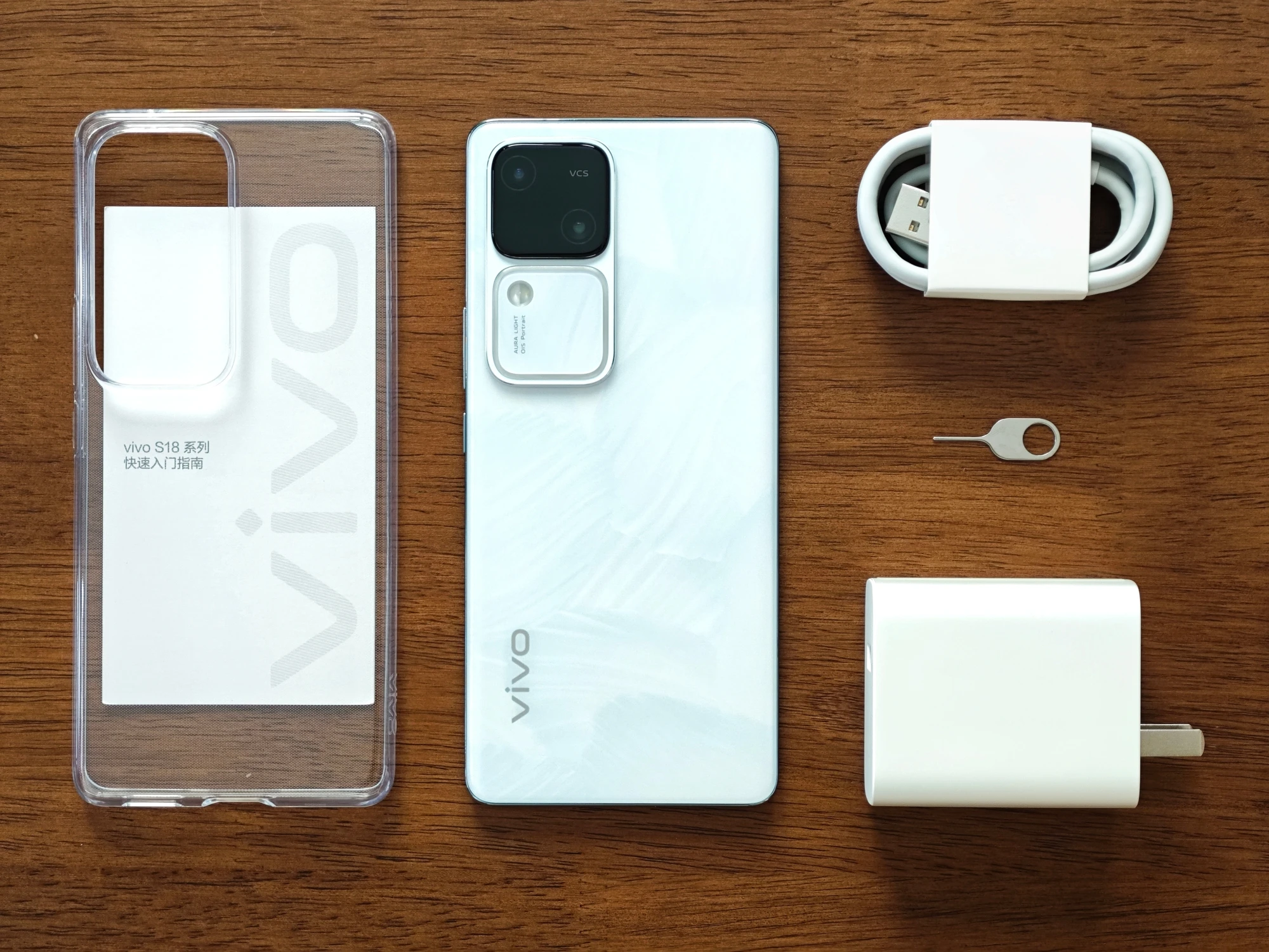 Представлен дизайн смартфона серии Vivo S18 перед декабрьским запуском ()