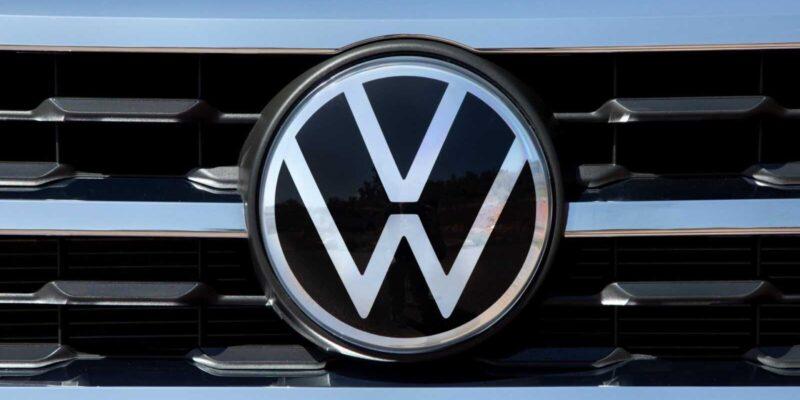 CES 2024: Volkswagen интегрирует ChatGPT в свои машины (1636095856 35 papik pro p folksvagen logotip foto 36)