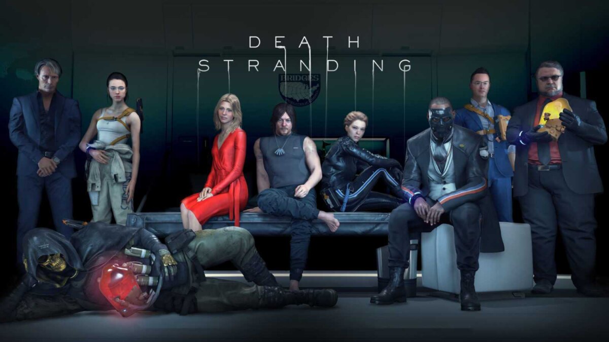 Группа персонажей из игры Death Stranding на фоне стены с логотипом