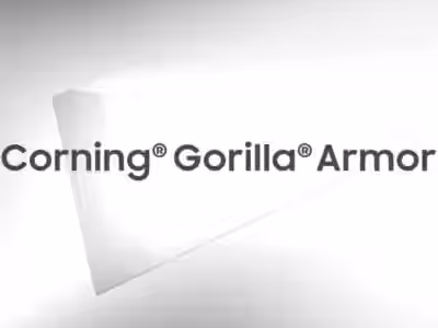 Corning Gorilla Armor: фирменное защитное стекло с надписью на фоне