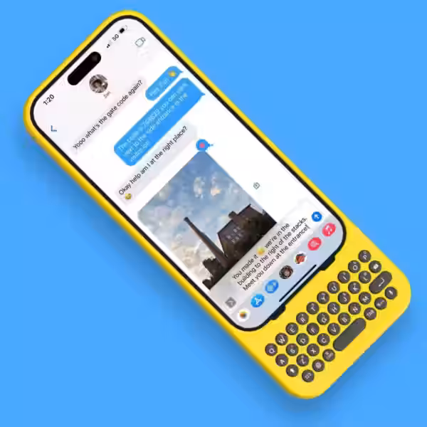 Цветной iPhone с QWERTY-клавиатурой и экраном