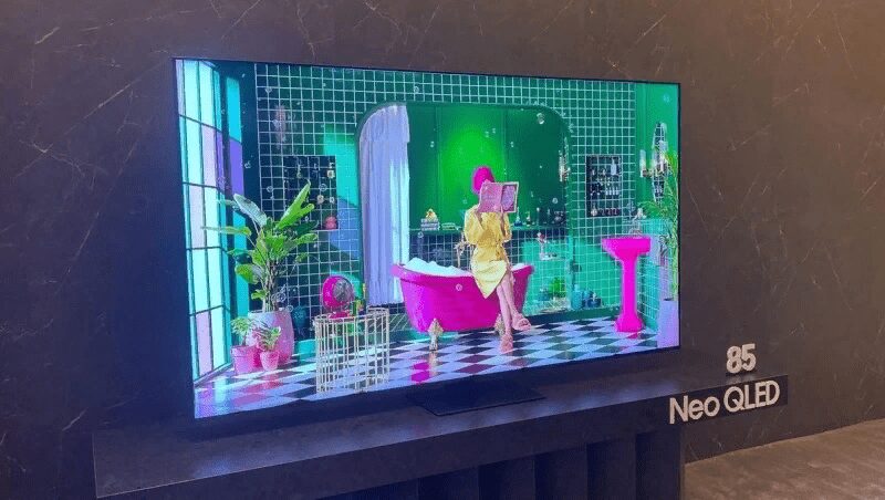 Samsung разработал телевизор, который никогда не бликует 3 image 14