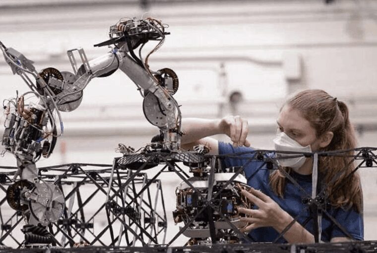 q93 403644b90172b5ed93a820cacf8820398bc08b39b6563351c374be9e4d0efa63.png