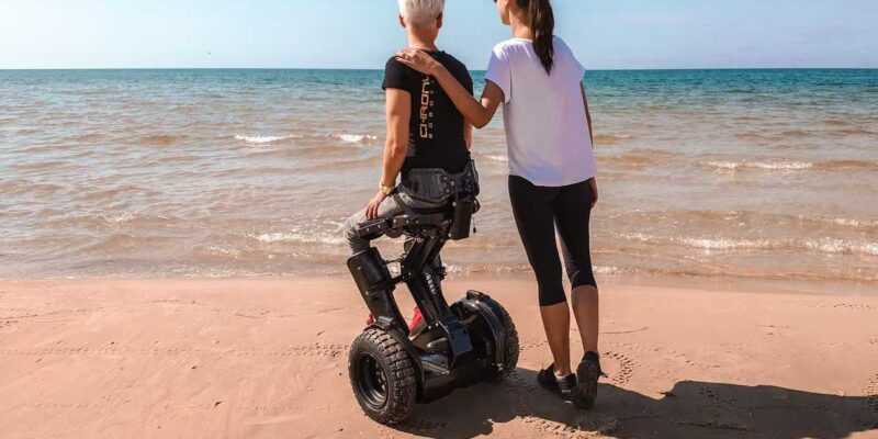 Представлена электрическая инвалидная коляска, позволяющая стоять – Kim-e (r8aqj 30oeoat0fjuurnqrskhge)