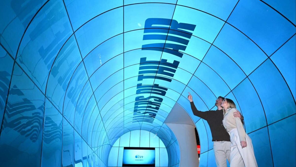 LG анонсировала улучшенную платформу Smart TV webOS 5 webos tunnel 04