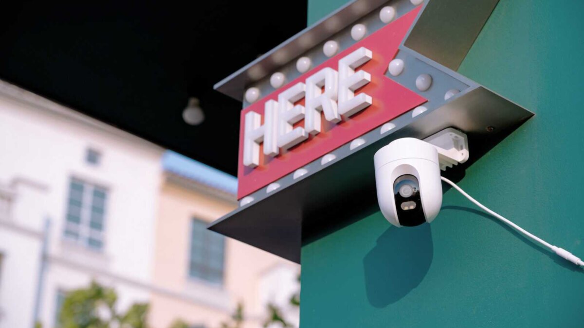 Камера Xiaomi Outdoor Camera CW400 вышла на российском рынке