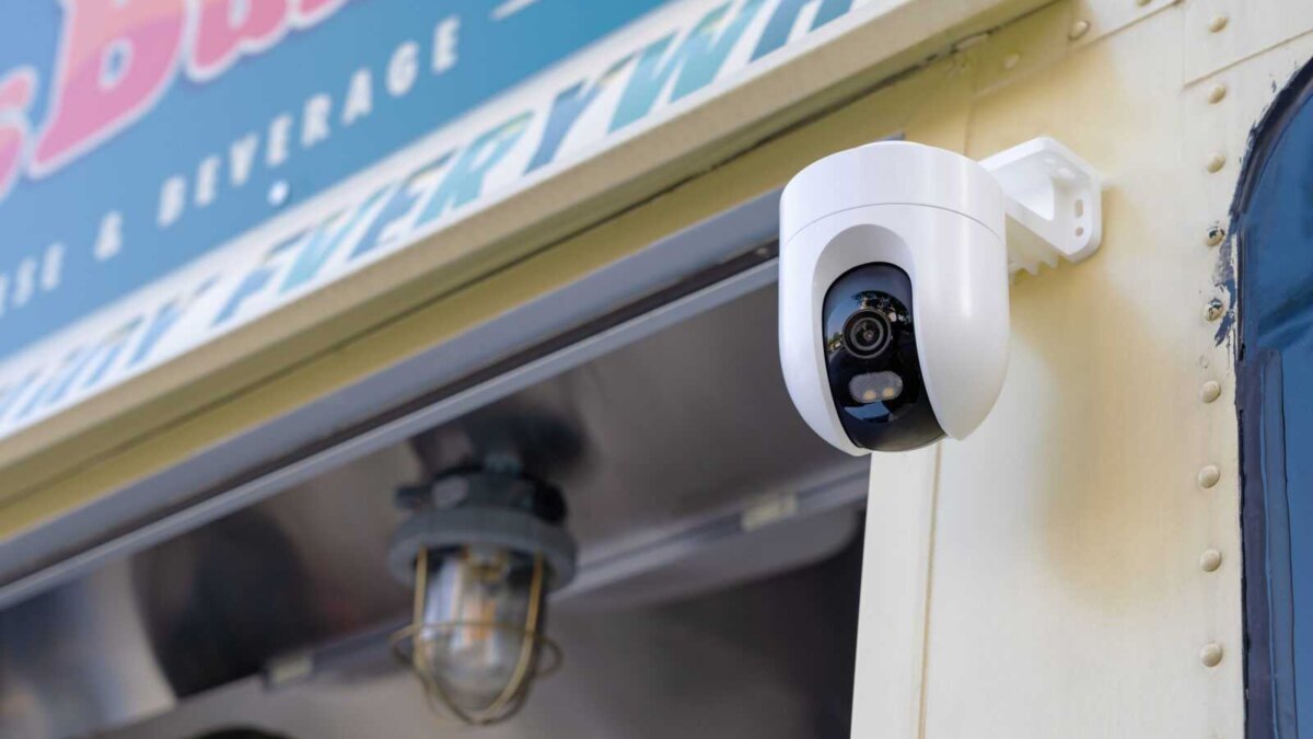 Камера Xiaomi Outdoor Camera CW400 вышла на российском рынке