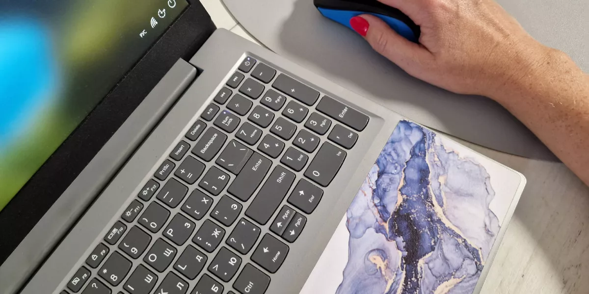 Компания Infinix выпустила новый ноутбук Inbook X3 Plus (1200)
