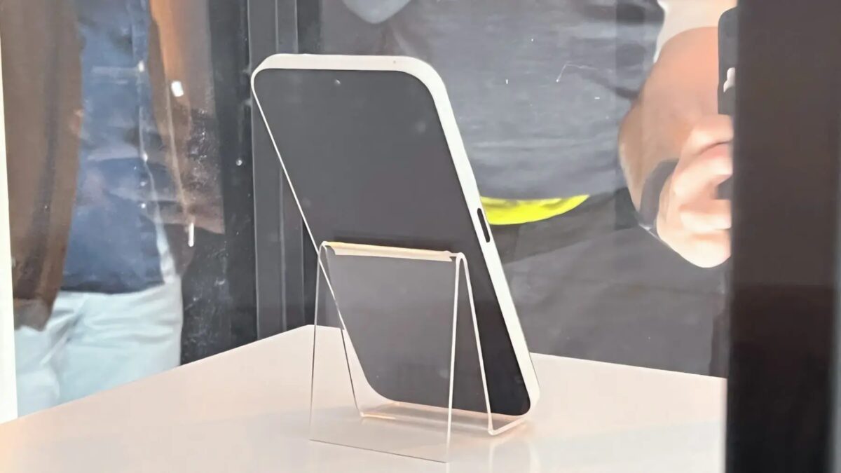 MWC 2024: смартфон Nothing Phone (2a) привезли на выставку 6 aqak tawkrnaaor9ziozleamx86l9md6n4cxnvxn6jornm7347un2jd6csysyebwb2gps3cprtoq7wlel3wfi5k ywu