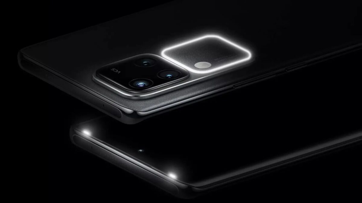 Представлен vivo V30 с тремя камерами по 50 Мп и процессором Snapdragon 6