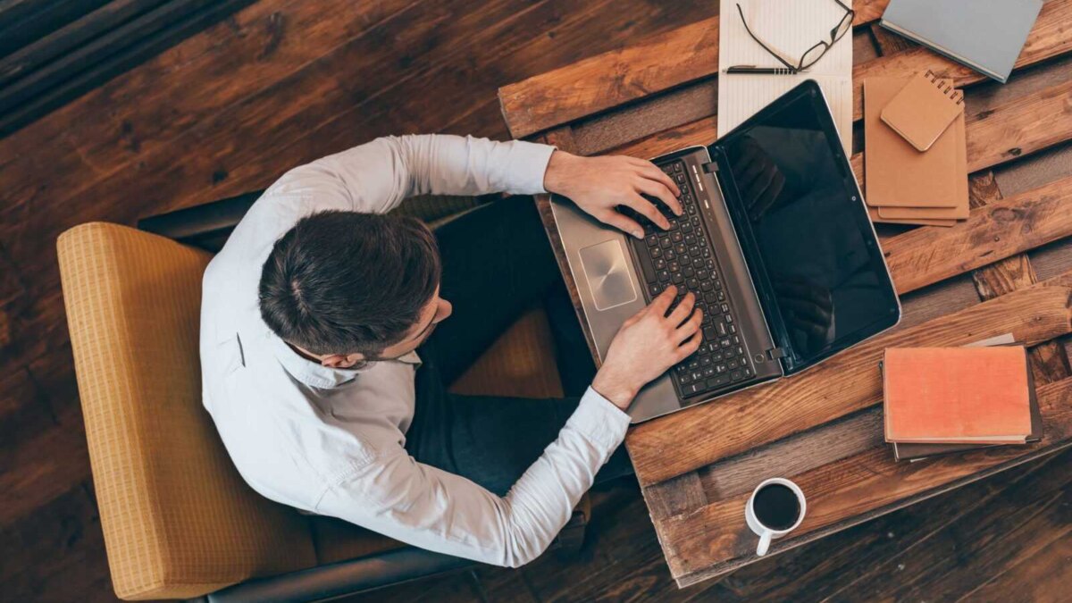 Топ 5 лучших ноутбуков для работы из дома 6 Топ 5 лучших ноутбуков для работы из дома