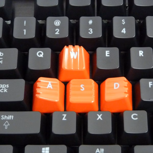 Клавиши WASD и стрелки поменялись местами – как это исправить