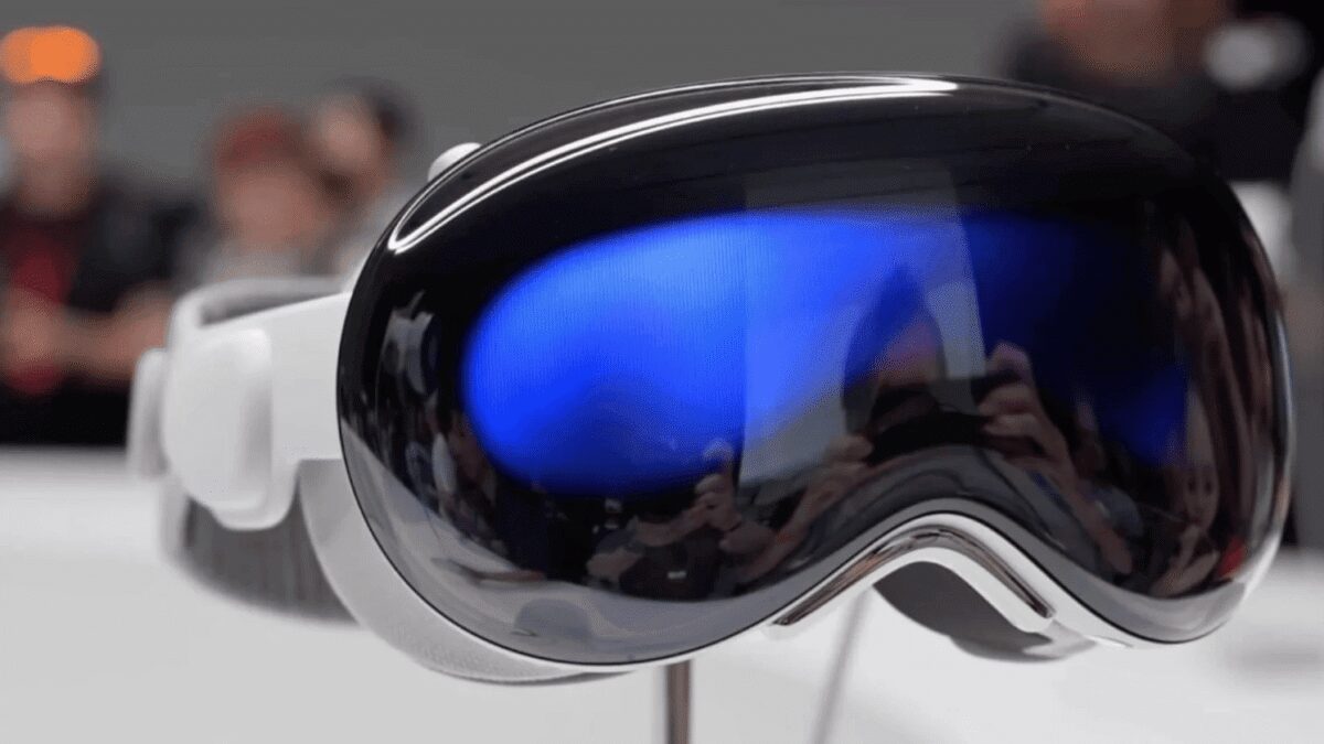 Глубокий обзор робота- телефона Honor Robot Phone с камерой объективом 360 градусов