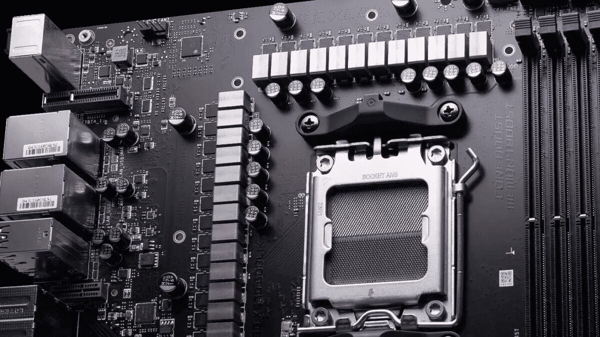 AMD готовит к выпуску набор микросхем X870E 3 image 38