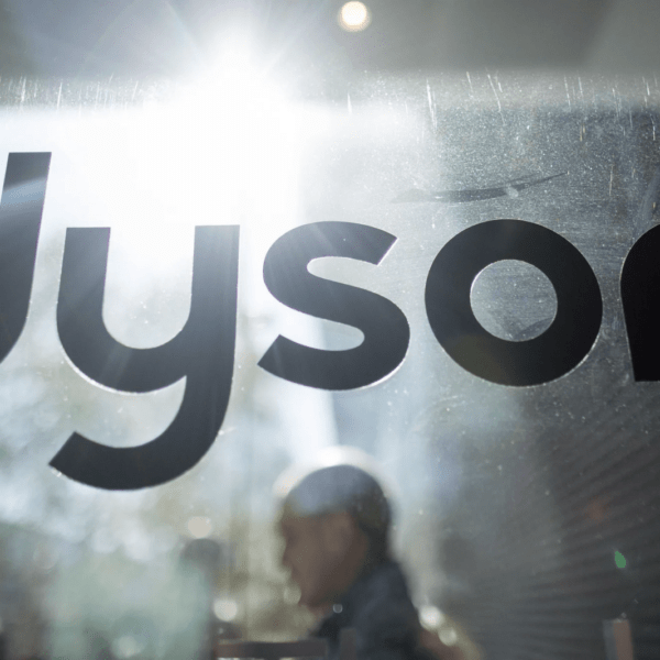 Dyson представил модернизированный вариант фена Supersonic (image 64)