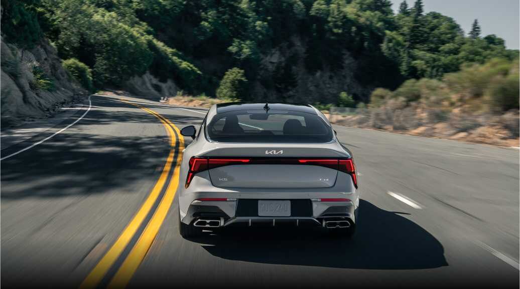 Kia выпустил новую версию автомобиля K5 (2025): обновленный дизайн и новый 2,5-литровый двигатель 9 kia k5 2025 asset carousel 06