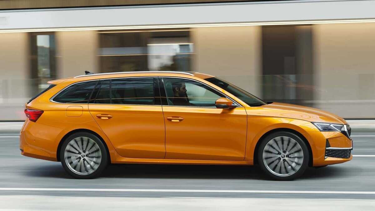 Skoda представил обновленную модель Octavia и ее версию RS 2024 8 scale 1200 3 9