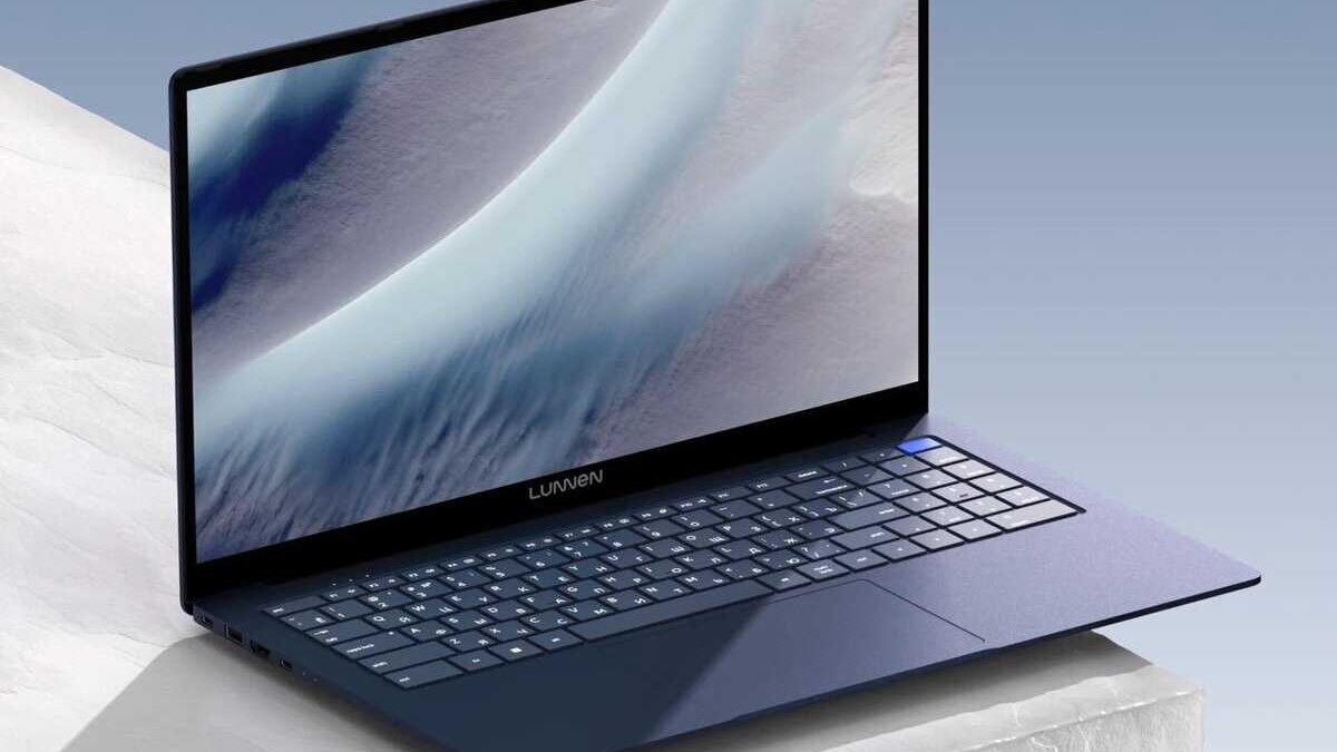 Три цвета смартфона POCO C75 сзади и передний дисплей