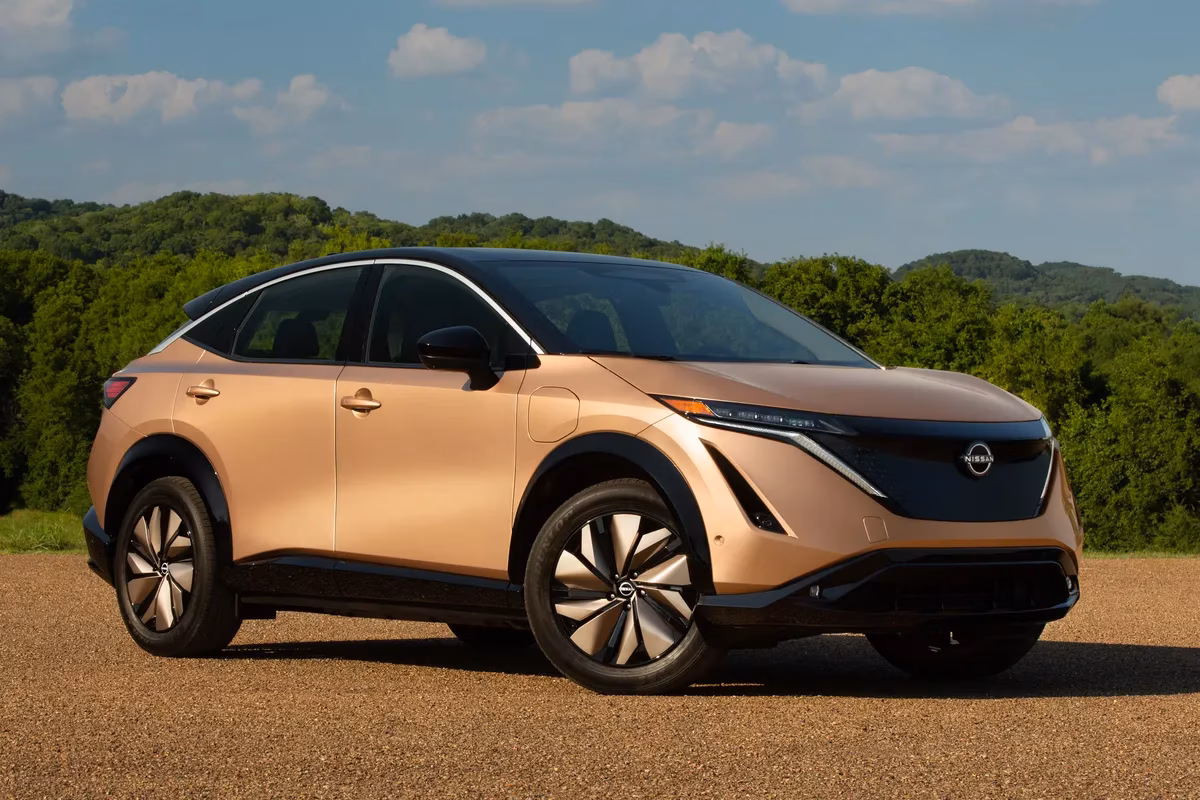 Nissan планирует выпустить 16 новых электромобилей к 2026 году 1 2023 nissan ariya us 44.jpg