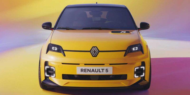 Электрокар Renault 5 E-Tech показали вживую (arenaev 006)