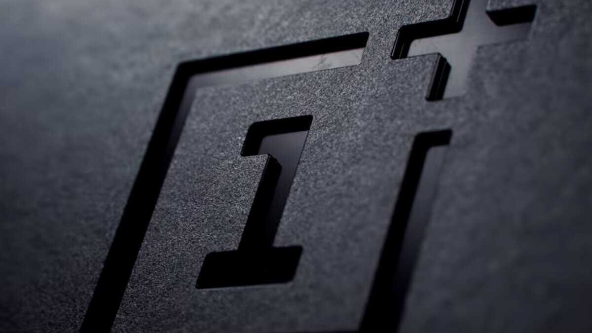 OnePlus 13 с новым блоком камер показали на рендере 2 scale 1200 6 1