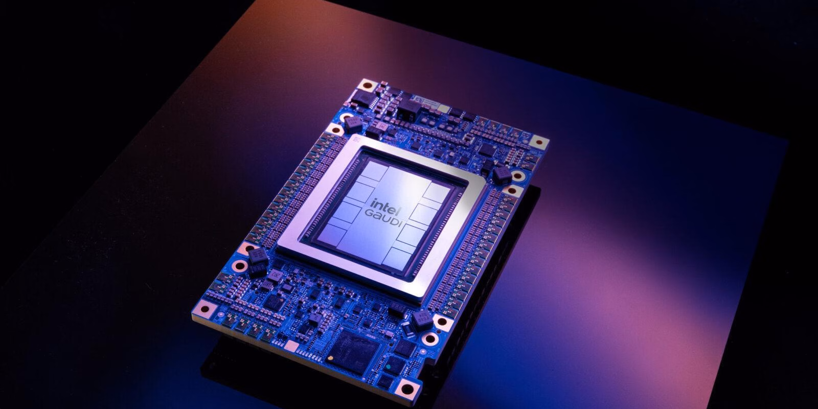 Intel представил ускоритель ИИ Gaudi 3 3 Intel Gaudi 3