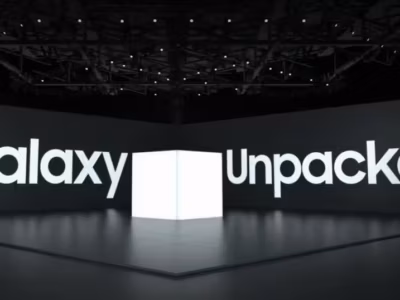 Промо-сцена Samsung Galaxy Unpacked 2024 с логотипом Galaxy Unpacked на презентационном экране