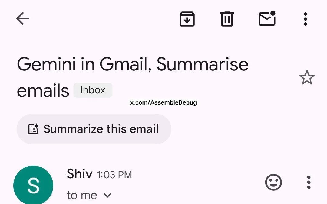 Экраны почтового клиента Gmail на Android с функцией резюме писем