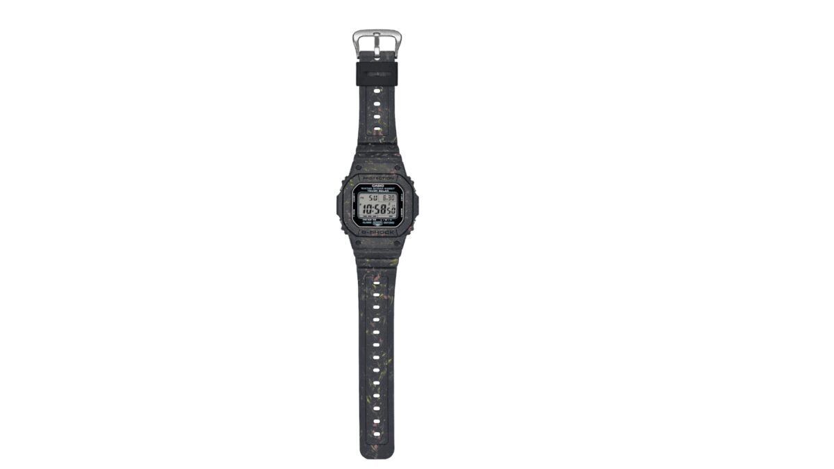 Представлены прочные наручные часы - Casio G-5600BG-1 Limited Edition Watch 6 5bee22b9764682bee2e916caed7d235ac67544fdff75cc1816401c19c48e5ded 1