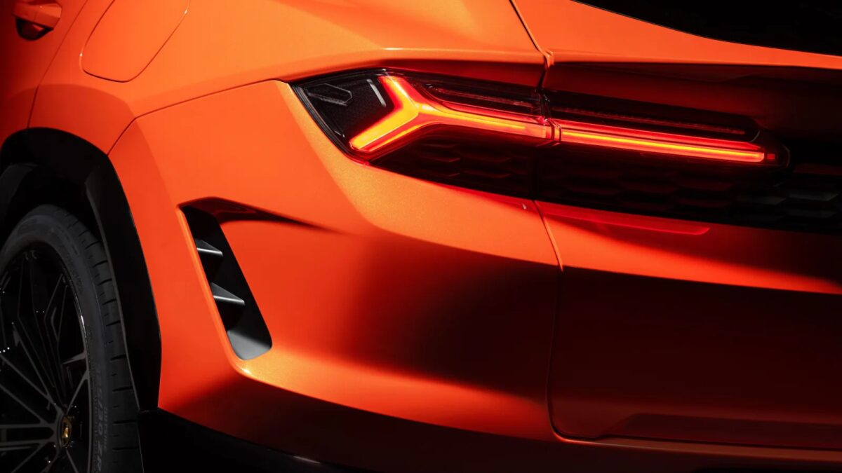 Lamborghini Urus SE получит 788-сильную систему PHEV 19 653060