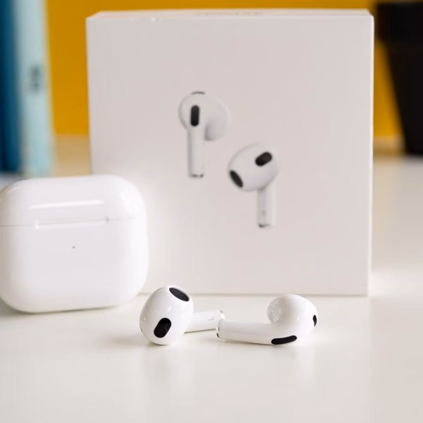 apple support reveals five things that you probably didnt know your airpods can do.webp