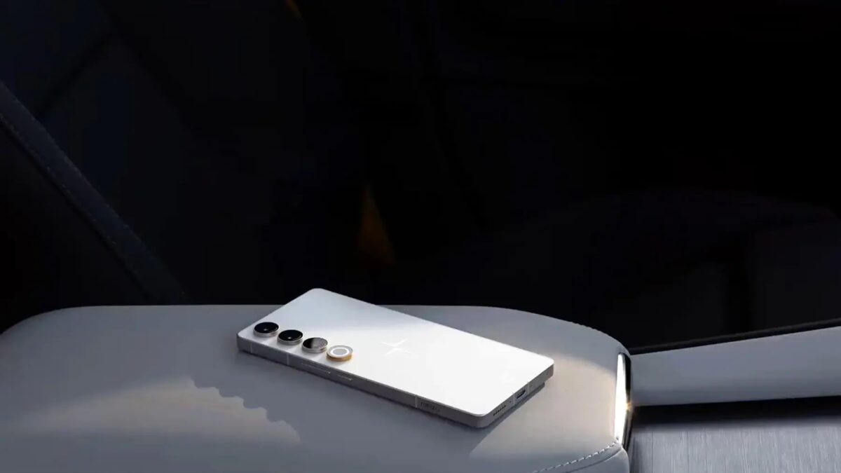 Автобренд Polestar выпустил свой первый смартфон - Polestar Phone 3 aqakm5zli3ljsto0etbufstlhbbupjzieit9ehdcevtsn3u3jegbha9cjb9zr64hdup3k 9a7rcdisyfgtuy3uyvhks