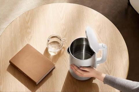 Xiaomi показал умный чайник Mijia Smart Electric Kettle S1 ()
