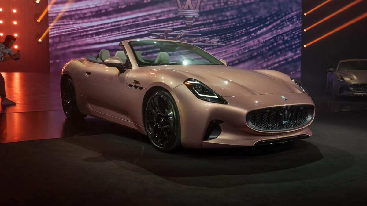 Электрокар Maserati GranCabrio Folgore дебютирует в 2025 году 15 maserati 100926020 h