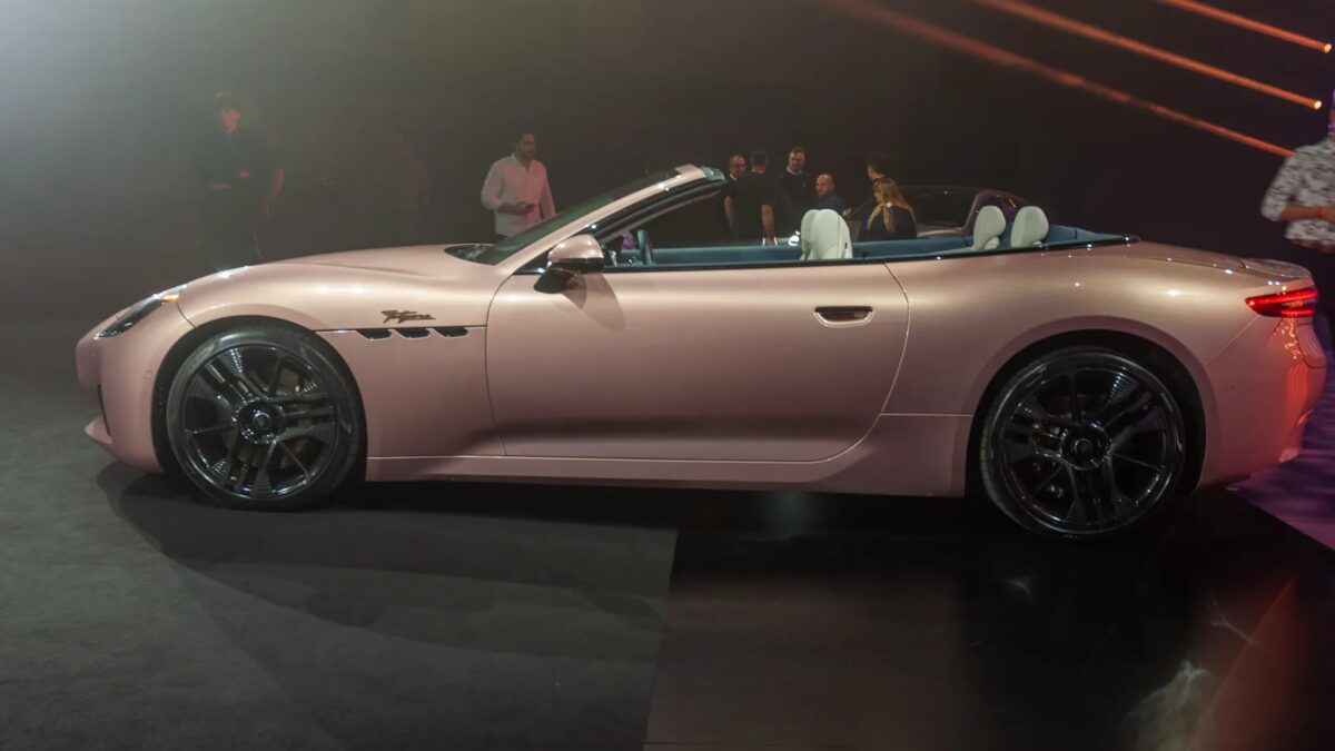 Электрокар Maserati GranCabrio Folgore дебютирует в 2025 году 14 maserati 100926023 h