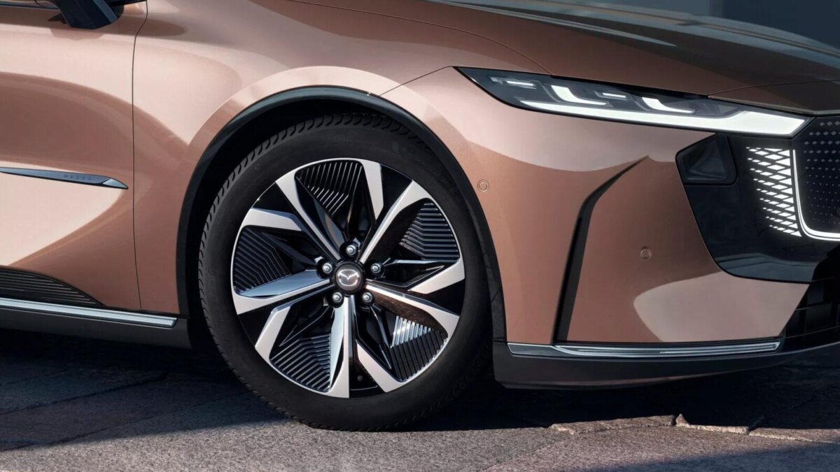 Представлен электрокар Mazda EZ-6 7 mazda ez 6 11 copy large