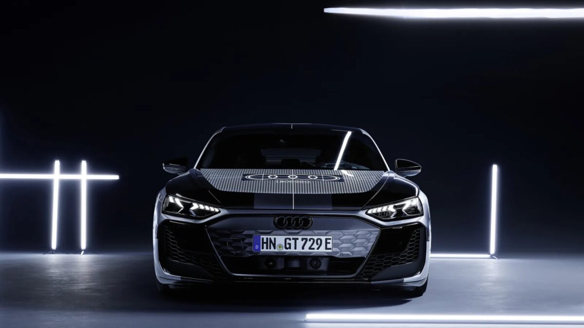 refreshed audi rs e tron gt prototype 08