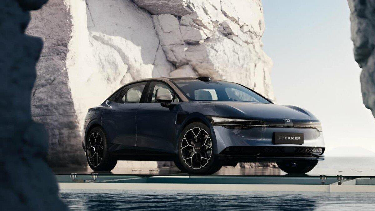 Geely выпустил новый электрокар Zeekr 007 2024 7 scale 1200 5 3